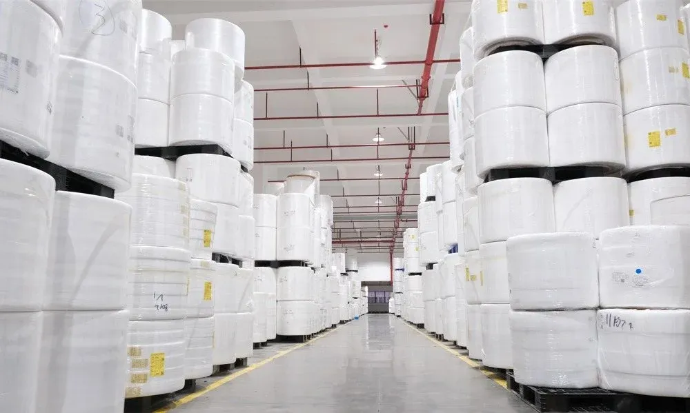 producción de materiales no tejidos para pañales para bebés de Easy Hygienic
